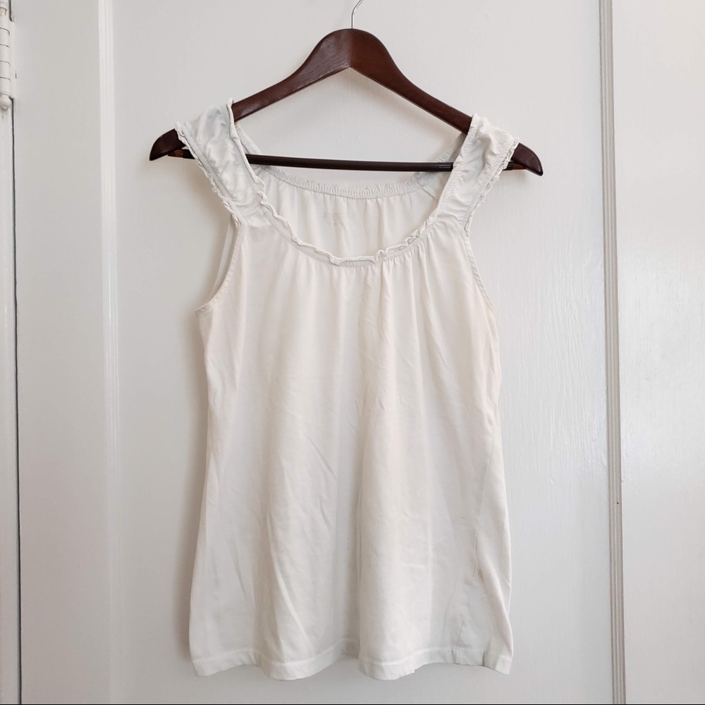 Women’s Scoop Neck Tank